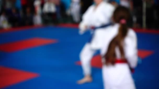 Závody Karate Rozostřený Zpomalený Pohyb — Stock video