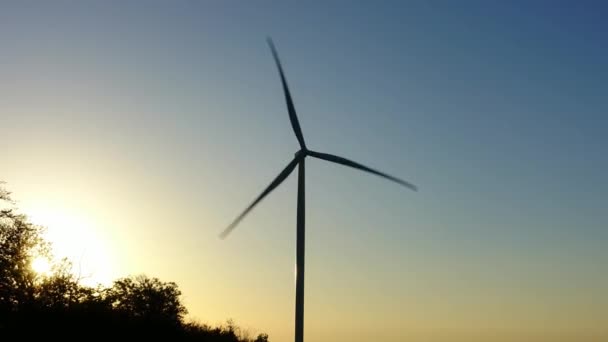 Wiatrak Farma Wiatrowa Turbina Wiatrowa Fotografowanie Upływu Czasu — Wideo stockowe