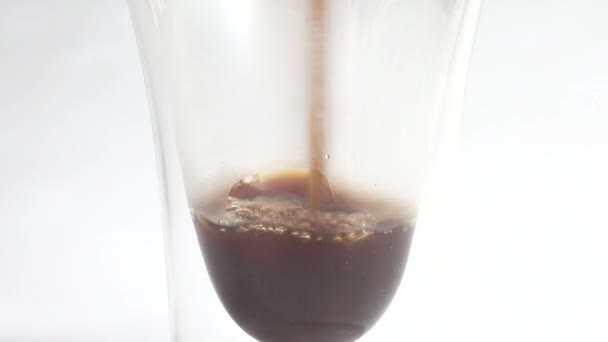 Preparación Café Expreso Caliente Con Crema Batida — Vídeos de Stock