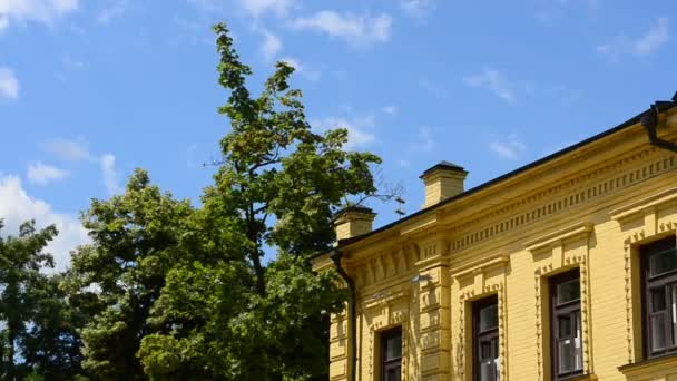 Aufnahmen Der Architektur Von Kiew Ukraine Schießen Auf Eine Fassade — Stockvideo