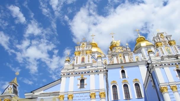 Iglesia Mikhaylovsky Disparos Julio — Vídeos de Stock