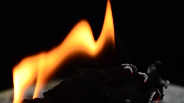 织物烧伤 射击着火的织物 — 图库视频影像
