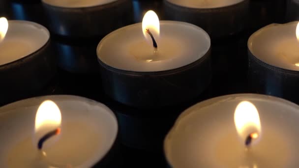 Velas Fundo Preto — Vídeo de Stock