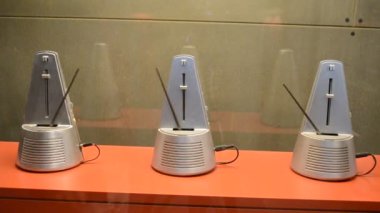 CosmoCaixa Barcelona İspanya 'nın Barcelona şehrinde bulunan bir bilim müzesidir. Daha önce Barselona Bilim Müzesi olarak bilinen müze, 1998 yılında yenileme çalışmaları için kapatılmış ve 2004 yılında şimdiki adıyla yeniden açılmıştır..