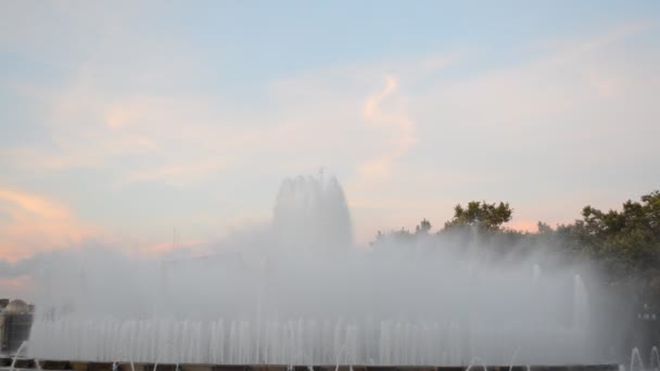 Zingende Magische Fontein Van Montjuic Avond Barcelona Spanje — Stockvideo