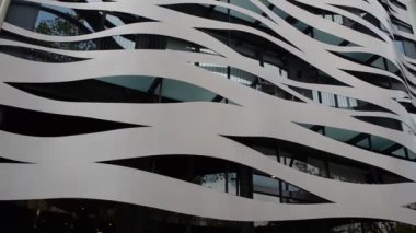 Modern bir bina olan Barselona 'ya özel bir kaplama.