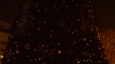 Yılbaşı ağacı. Kışın çekim..