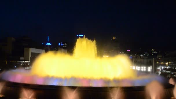 Cantando Fuente Mágica Montjuic Por Noche Barcelona España — Vídeo de stock