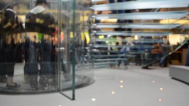 Manhattan 'daki 5. Cadde' deki Apple mağazası.