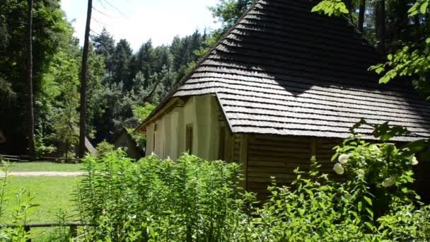 Uma Casa Escorço Paisagem Filmar Julho Lviv Ucrânia — Vídeo de Stock