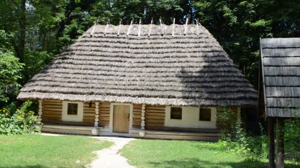 Rural areas. Yard and house ancient. Lviv, Ukraine. — Stock Footage Rural Areas Yard House Ancient Lviv Ukraine Stock Footage