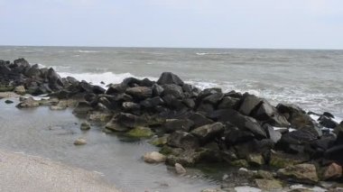 Güçlü fırtına. Deniz manzarası.