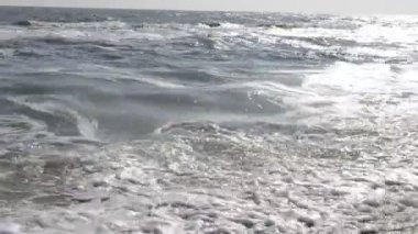 Buz hareketi. Donmuş deniz kıyısı