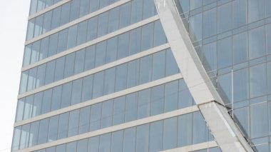 Ofis binası dizisi. Farklı ofis binaları dizisi