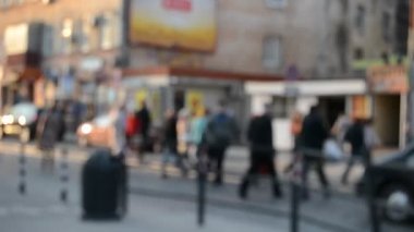 Lviv sokaklarındaki insanlar. Ukrayna 'da çekim