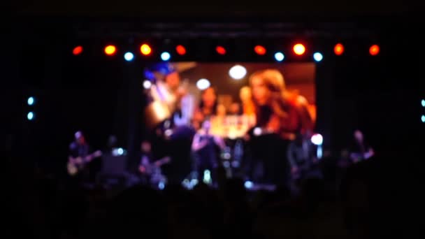 Konsert Scenen Massor Människor Och Musiker Plats Okoncentrerad — Stockvideo