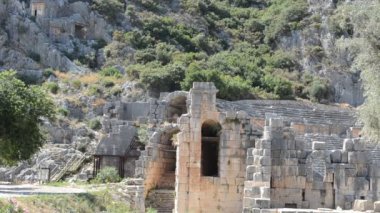 Eski devletin Petroglyphic mezarları, Lycia. Türkiye.