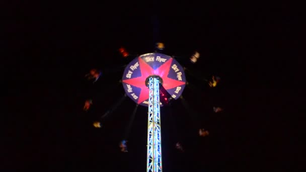 Disparos Parque Atracciones — Vídeos de Stock