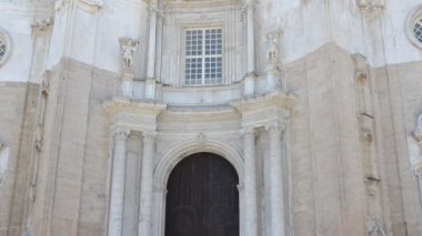 Neoklasik tarzın harika katedrali. Cadiz şehri, İspanya, Endülüs.