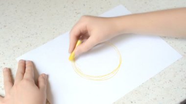 Çizim. Çizim süreci çekiliyor.