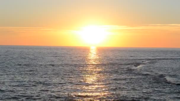 Puesta Sol Sobre Océano Atlántico Chipiona Ciudad Andalucía España — Vídeos de Stock