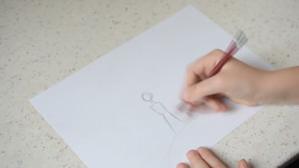Рисунок Семьи Съемка Процесса Рисования — стоковое видео