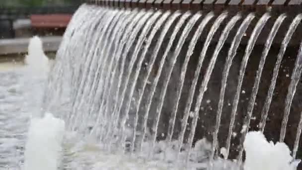 Splash Fountain Urban Park — Stock Video