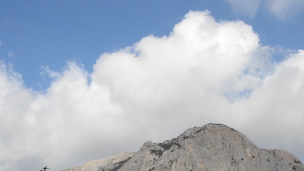 Montañas Las Nubes Disparos Naturaleza — Vídeo de stock
