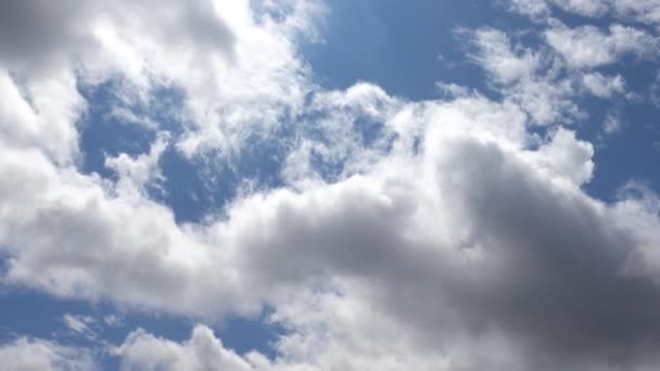 天空中的云彩飘扬 — 图库视频影像