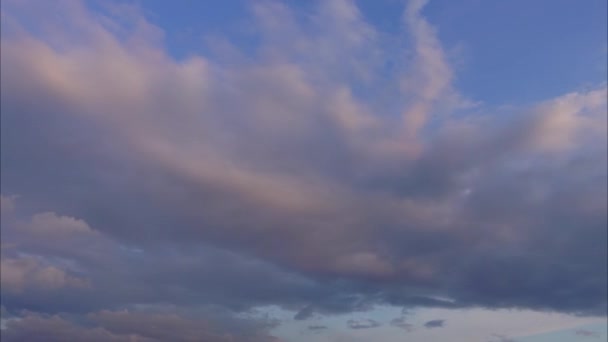 云彩在天空中飘扬 时间流逝 — 图库视频影像