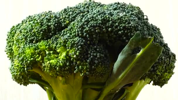 Schieten Van Broccoli Beweging Snijplank — Stockvideo