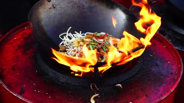 Азійська Кухня Готувати Сковороді Повільний Рух — стокове відео