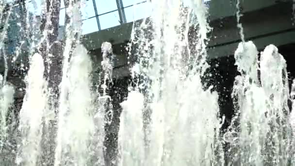 Getti Fontana Nel Centro Commerciale Rallentatore — Video Stock