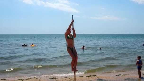 Berdyansk Ukraine Juni 2018 Öffentliches Fotoshooting Öffentlichen Stadtstrand Der Teilnehmer — Stockvideo