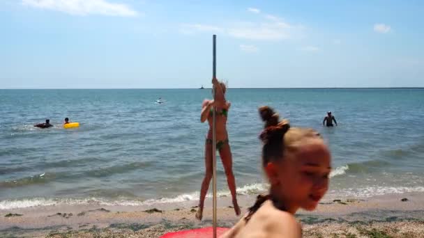 Berdyansk Ucraina Giugno 2018 Servizio Fotografico Pubblico Sulla Spiaggia Pubblica — Video Stock