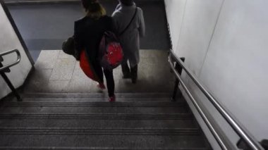 MADRİD, İSPAN - 25 Mart 2018 Metro istasyonları. Madrid metrosu Avrupa 'nın en büyüklerinden biri..