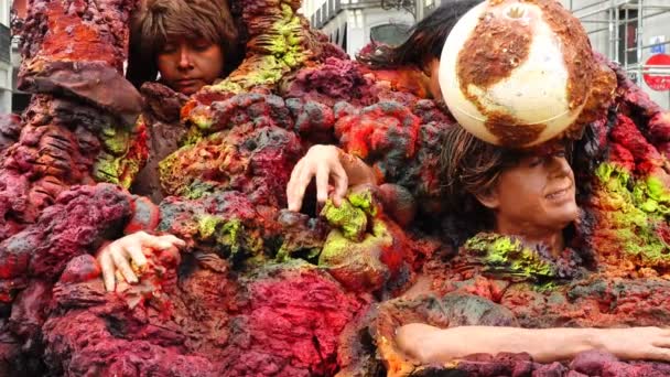 Madrid Spanyolország 2018 Március Pantomim Művész Puerta Del Sol Téren — Stock videók