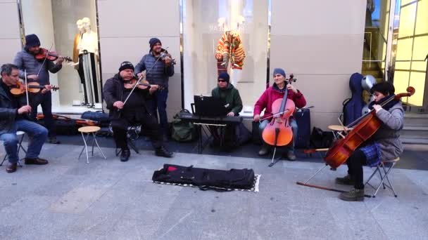 Madrid Spanje Maart 2018 Onbekende Muzikanten Spelen Voor Publiek — Stockvideo