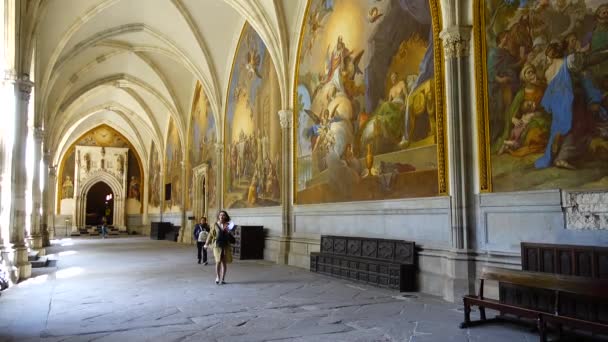 Toledo Espanha Março 2018 Interior Catedral Primaz Santa Maria — Vídeo de Stock