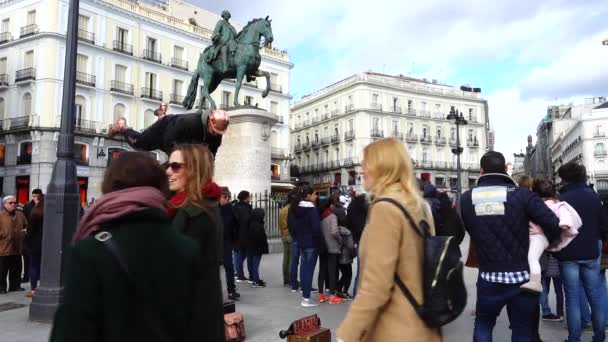 Madrid Spain March 2018 Mime Artist Puerta Del Sol Square — 图库视频影像