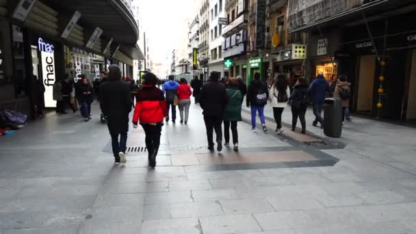 Madrid Espanha Março 2018 Desconhecido Nas Ruas Madrid Movimento Lento — Vídeo de Stock