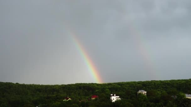 Arc Ciel Après Pluie — Video