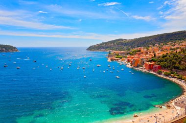 Villefranche sur mer 'in panoramik manzarası, Fransız Rivierası, Fransa