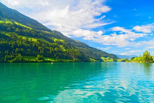 Lago Lungernsee Alpes Suíços Suíça — Fotografia de Stock