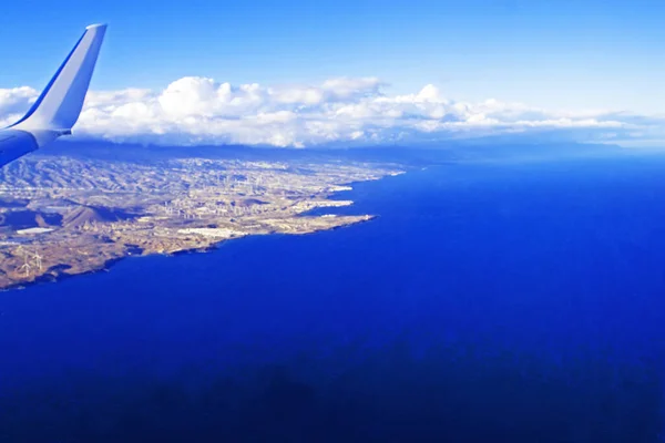 Lecieć Samolotem Wyspę Teneryfa Oceanie Atlantyckim — Zdjęcie stockowe