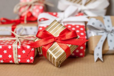 birçok farklı Noel hediyeleri