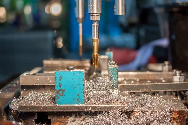 metal drilling and tapping