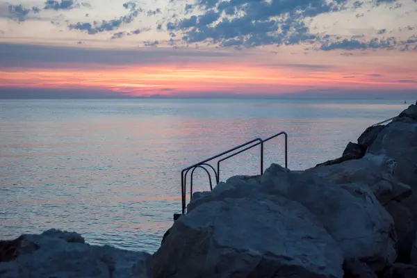 Colorful sunset over Adriatic sea — Stock Photo, Image