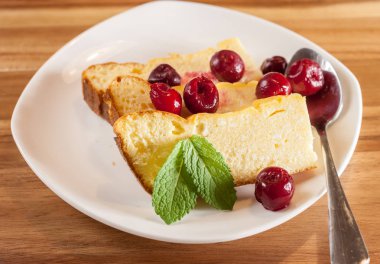 iştah açıcı süzme peynir güveç parça