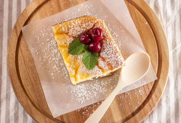 iştah açıcı süzme peynir güveç parça